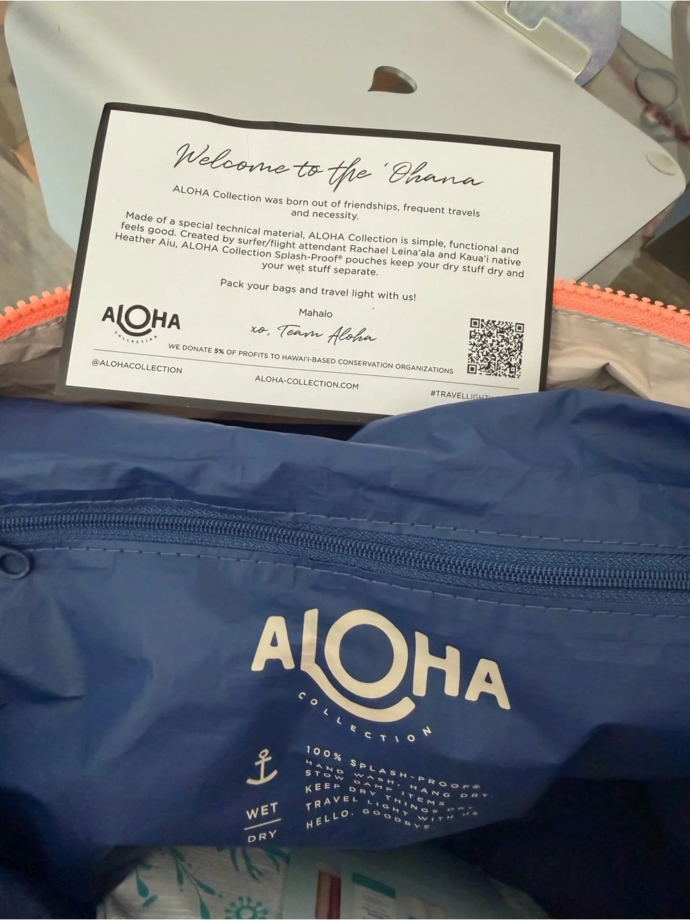 ALOHA Collection Navy Blue Interior and Coral Zipper - Picture 3 of 3